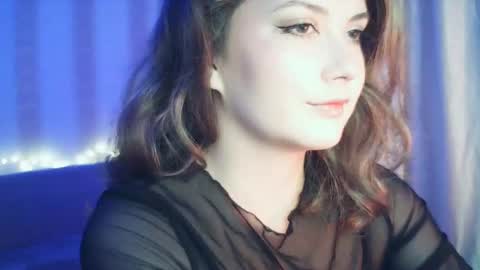 Snapshot of moodiemira chatting on 10-15-25, 06:19 moodiemira online show from 10-15-25, 06:19