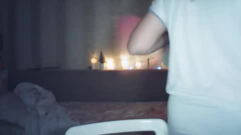 Snapshot of moodiemira chatting on 12-18-25, 02:28 moodiemira online show from 12-18-25, 02:28