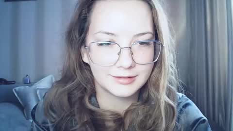 moodiemira online show from 02-18-26, 01:18