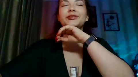 moodiemira online show from 05-26-26, 08:05