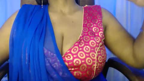 Snapshot of moody_maya chatting on 11-03-25, 02:29 Maya online show from 11-03-25, 02:29