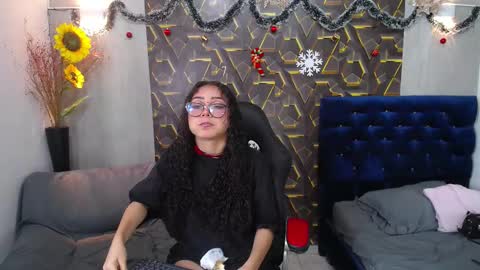 moon_and_fire_ online show from 01-16-26, 06:17