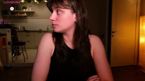 Luna  online show from 04-15-26, 05:42