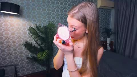 moon_puzzles online show from 03-22-26, 08:07