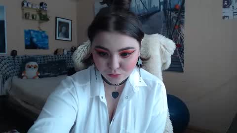 Keira online show from 03-15-26, 10:10