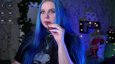 Emilia online show from 12-22-24, 10:38