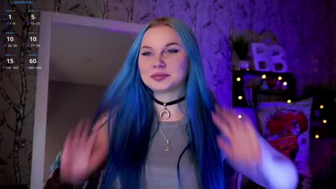 Emilia online show from 02-05-25, 09:04