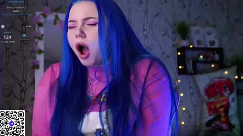 Snapshot of moon_valkyriie chatting on 03-07-25, 07:19 Emilia online show from 03-07-25, 07:19