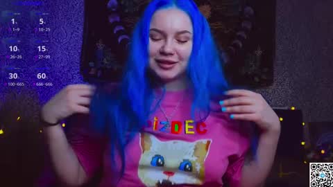 Snapshot of moon_valkyriie chatting on 03-10-25, 10:59 Emilia online show from 03-10-25, 10:59