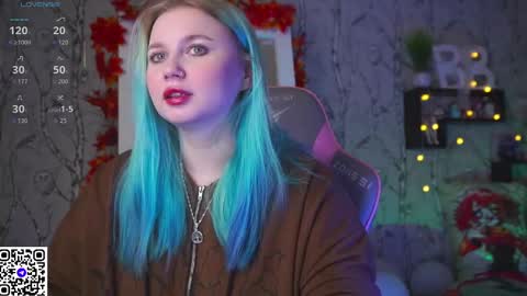 Emilia online show from 09-15-25, 09:31