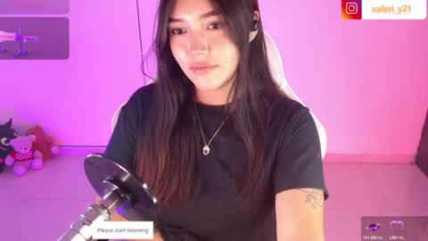 Snapshot of moonbella_bell chatting on 06-16-26, 03:31 bell online show from 06-16-26, 03:31
