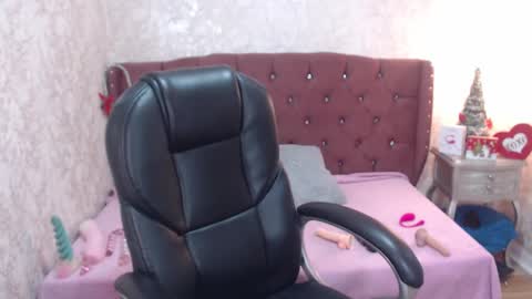 Charlotte online show from 12-16-24, 04:16