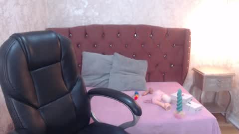 Charlotte online show from 03-06-25, 11:53