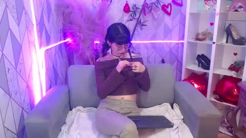 Charlotte online show from 10-02-25, 08:05