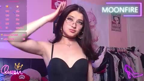 Nicky  online show from 01-09-26, 04:37