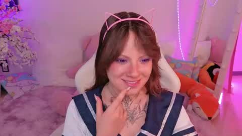 Snapshot of moonhaze_ chatting on 06-28-26, 09:59 Erica online show from 06-28-26, 09:59
