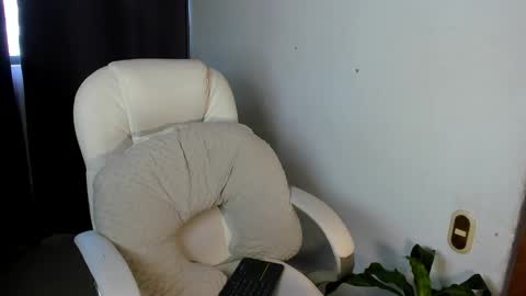 moonie_baddie31 online show from 10-20-25, 08:31