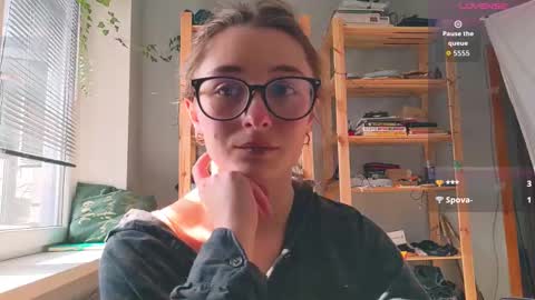 Dana online show from 03-11-26, 11:49