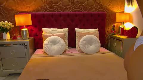 moonligt_iris online show from 03-25-26, 05:13