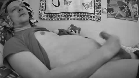 Snapshot of moonlucky007 chatting on 02-09-25, 08:56 Moonlucky007 online show from 02-09-25, 08:56