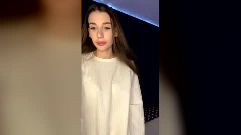 Laine online show from 01-12-26, 10:09