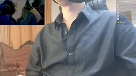 Snapshot of moonsire chatting on 01-19-25, 08:29 Moonsire online show from 01-19-25, 08:29