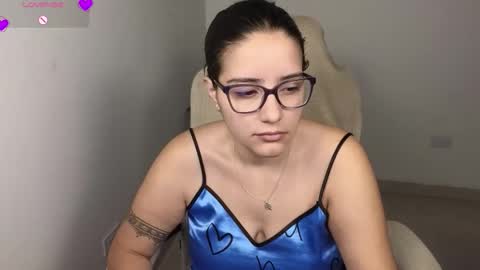 Moon Woman online show from 01-11-26, 03:11