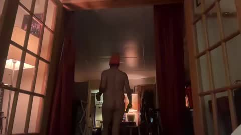 Moon online show from 02-21-25, 01:44