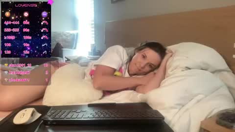 Double temptations online show from 03-12-26, 04:13