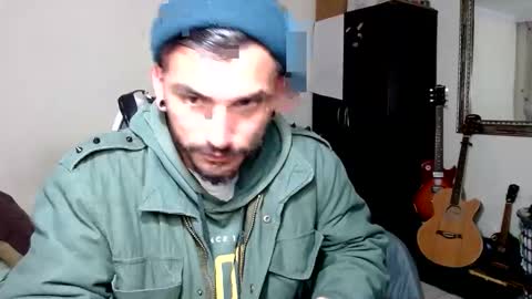 Abelardo online show from 11-28-25, 05:10