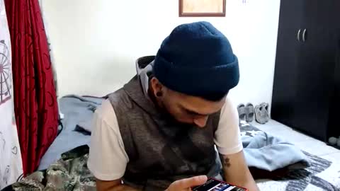 Abelardo online show from 12-22-25, 03:36