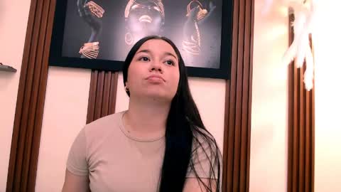 alexia online show from 04-12-26, 07:30