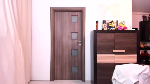 Carina online show from 10-02-25, 04:19