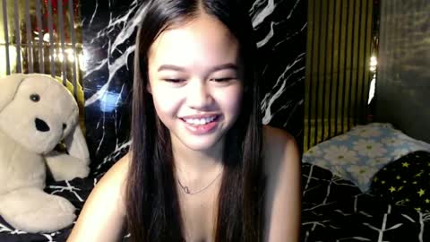 morena_realkath online show from 06-11-26, 09:46