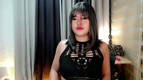 Snapshot of morenaaries12 chatting on 09-16-25, 09:05 MIA online show from 09-16-25, 09:05