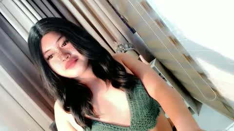 Snapshot of morenaaries12 chatting on 12-16-25, 03:50 MIA online show from 12-16-25, 03:50