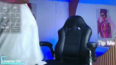 morena online show from 10-21-25, 03:07