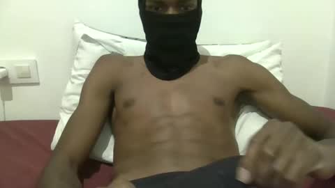 Snapshot of moreno007654535 chatting on 12-17-25, 03:40 moreno007654535 online show from 12-17-25, 03:40