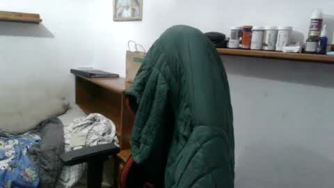 Snapshot of morenoch19 chatting on 12-16-24, 07:32 alejo online show from 12-16-24, 07:32