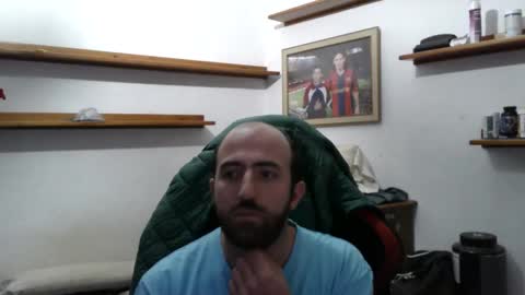 Snapshot of morenoch19 chatting on 11-23-25, 01:22 alejo online show from 11-23-25, 01:22