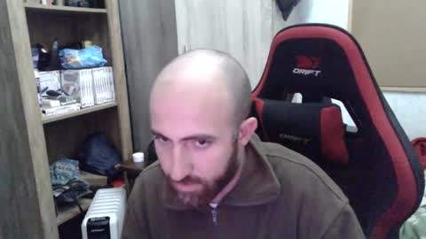 Snapshot of morenoch19 chatting on 12-05-25, 06:15 alejo online show from 12-05-25, 06:15