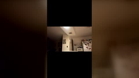 Snapshot of morethanenough437431 chatting on 11-27-25, 09:44 morethanenough437431 online show from 11-27-25, 09:44