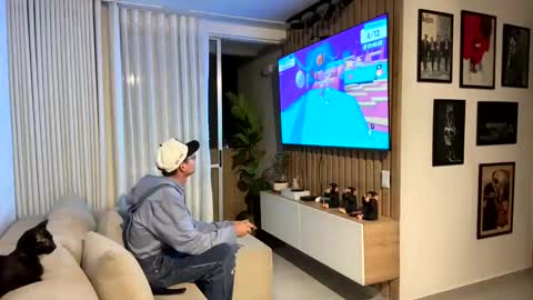   online show from 10-21-25, 02:01