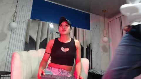 MORGAN AND MEGAN online show from 09-24-25, 11:02