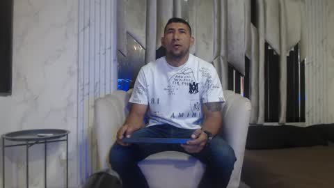 MORGAN AND MEGAN online show from 10-06-25, 11:18