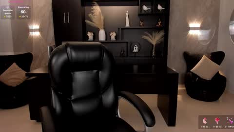 Morgan Hicks online show from 10-28-25, 07:16