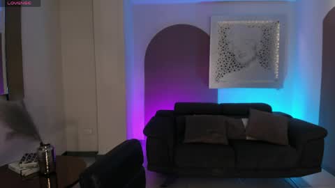 Snapshot of morganhicks chatting on 06-08-26, 11:54 Morgan Hicks online show from 06-08-26, 11:54