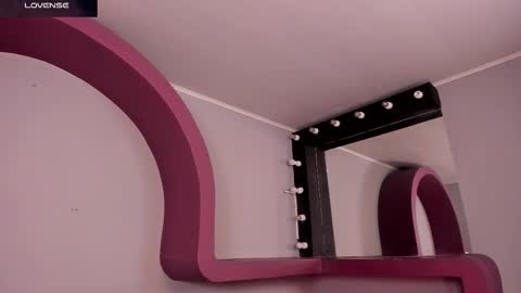 Morgan online show from 12-23-25, 03:37