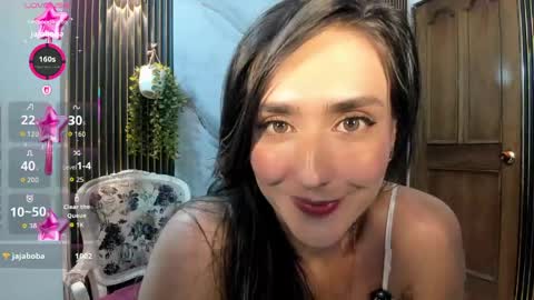 Snapshot of moriahhoe chatting on 04-17-26, 07:28 Moriah online show from 04-17-26, 07:28