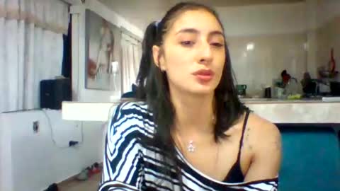 Snapshot of moritha2397 chatting on 06-04-26, 03:29 moritha2397 online show from 06-04-26, 03:29